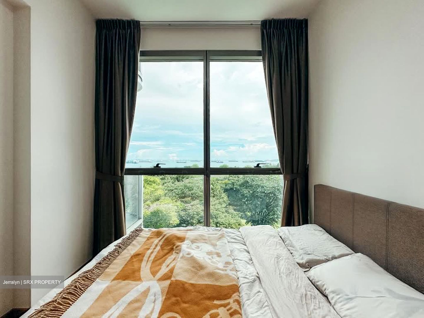 Coastline Residences (D15), Apartment #559203441